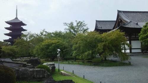 東寺 ( 教王護国寺 ) / 京都 ブログ ガイド