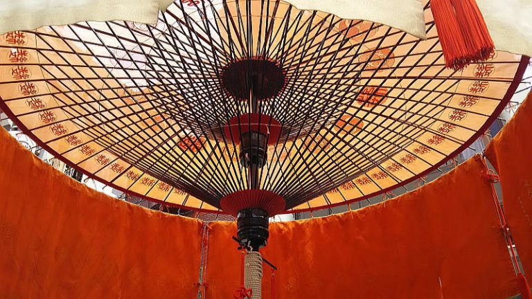 祇園祭 綾傘鉾 風流を今に伝える傘鉾 - 京都観光旅行ガイド