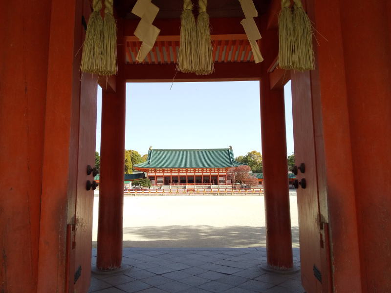 平安神宮應天門 / 京都ブログガイド