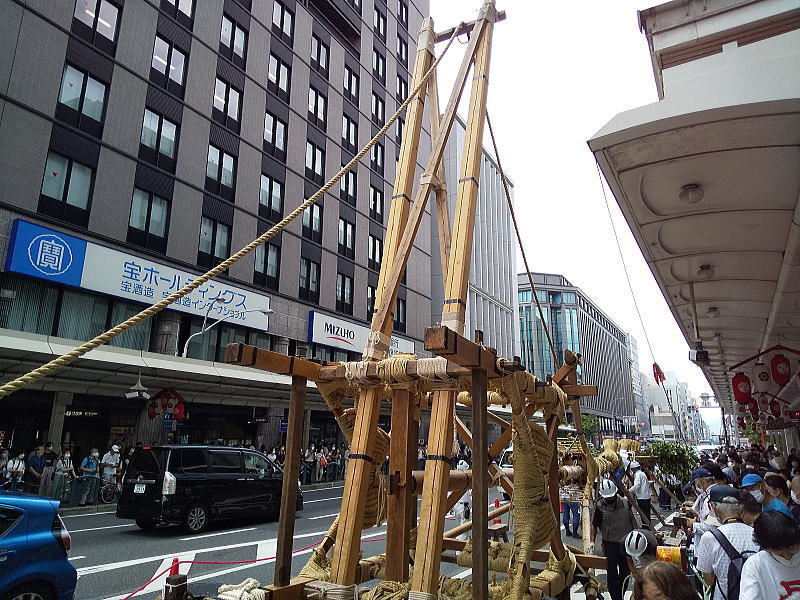長刀鉾の鉾建て 祇園祭 前祭 2022 / 京都ブログガイド