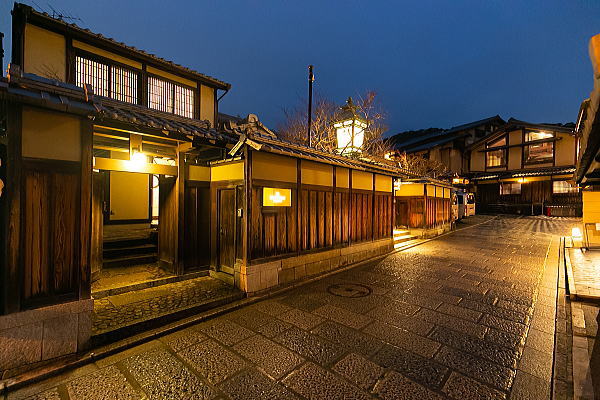 都花 ( Tsuhana ) / 京都観光旅行ガイド