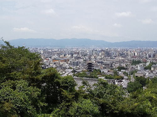 京都霊山護國神社 / 京都観光旅行ガイド