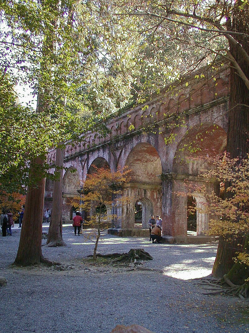 南禅寺水路閣 / 京都観光旅行ガイド