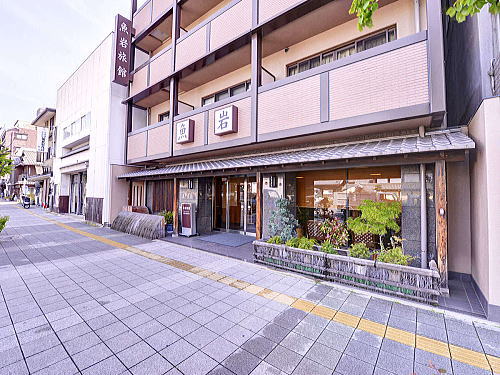 魚岩旅館