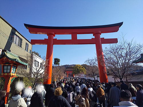 伏見稲荷大社 初詣2026 / 京都観光旅行ガイド