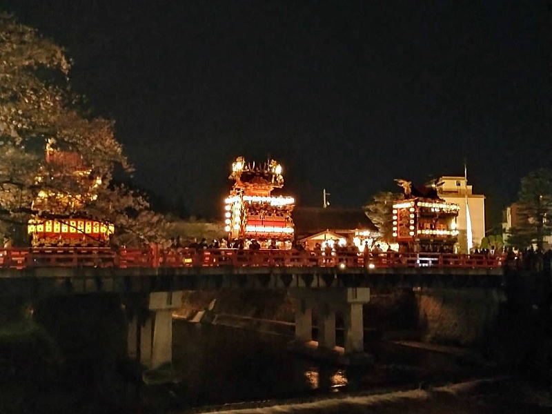 春の高山祭(山王祭) 夜祭り